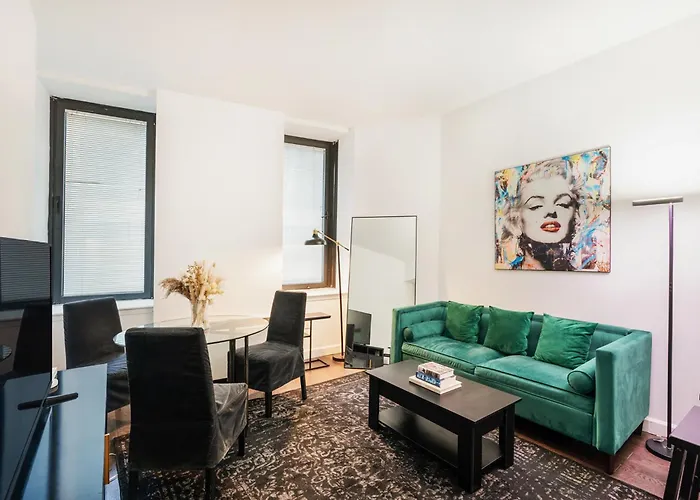 Sleek 1-Bedroom In The Financial Dsitrict